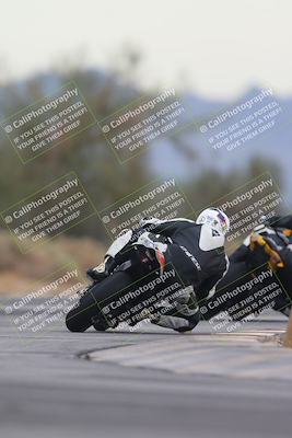 media/Sep-21-2025-Race Pace (Sun) [[98bf33ef95]]/Verified/2-Turn 2 Backside (835am)/